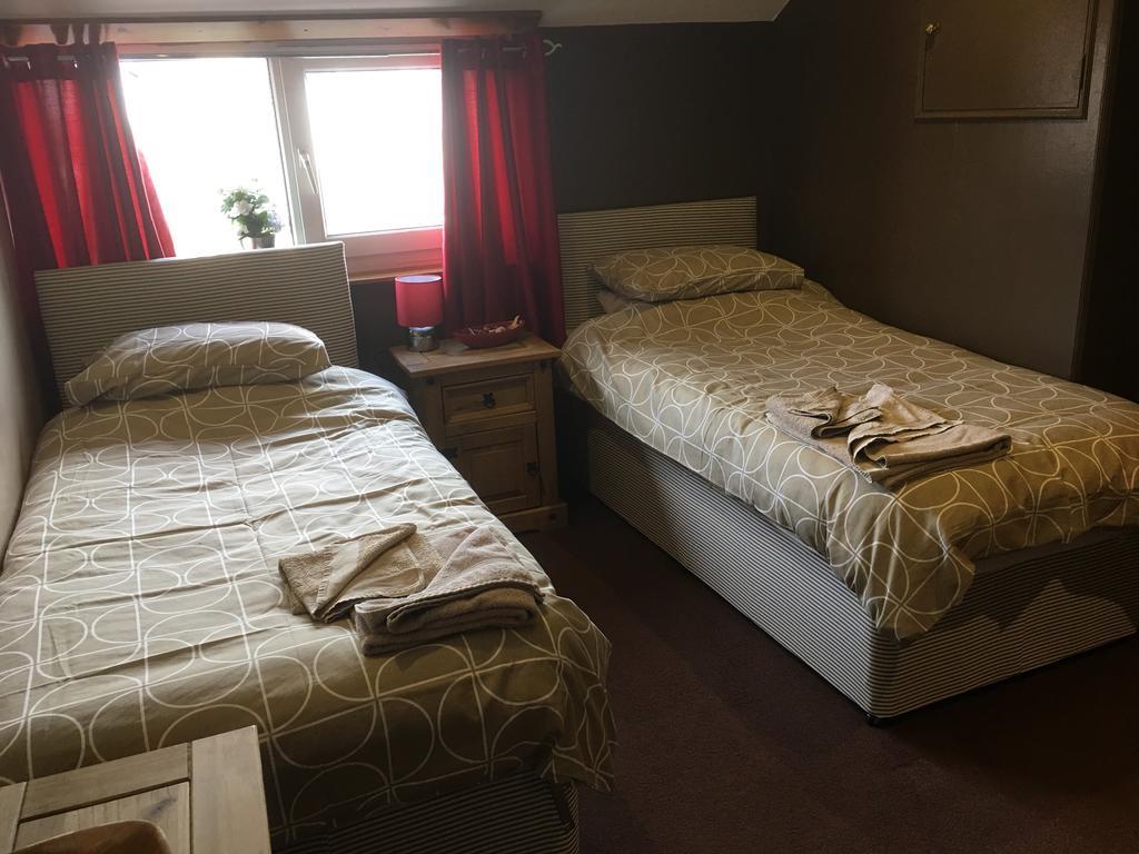 The Swan Inn Странрар Экстерьер фото